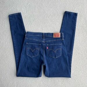 Levis 311 shaping skinny jeans